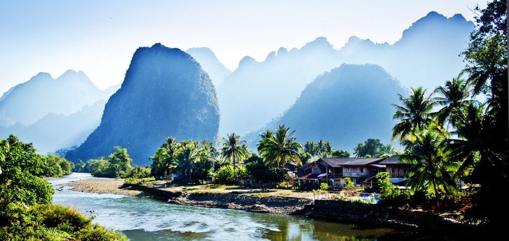 Trek Laos